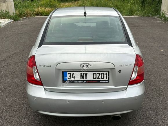 2011 HYUNDAİ ACCENT ERA 1.5 CRDİ 110 HP TEMİZ VE BAKIMLI