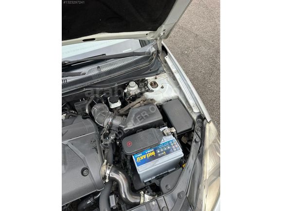 2011 HYUNDAİ ACCENT ERA 1.5 CRDİ 110 HP TEMİZ VE BAKIMLI