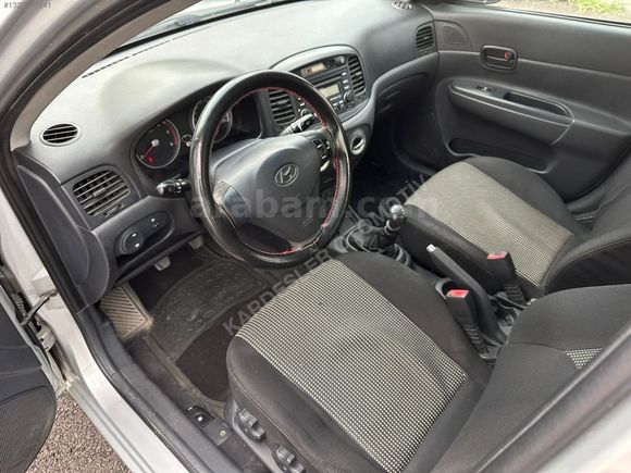 2011 HYUNDAİ ACCENT ERA 1.5 CRDİ 110 HP TEMİZ VE BAKIMLI