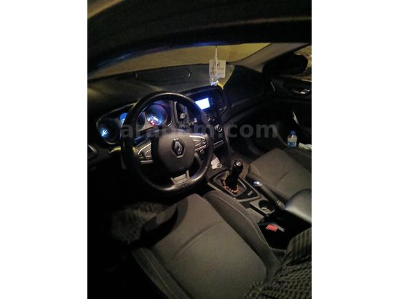 Sahibinden Renault Megane 1.6 Joy 2017 Model
