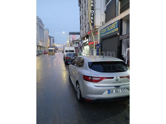 Sahibinden Renault Megane 1.6 Joy 2017 Model