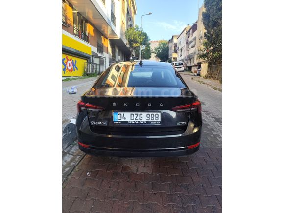 Sahibinden Skoda Octavia 1.0 e-Tec Elite 2021 Model