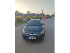 Sahibinden değişensiz düşük km Astra J