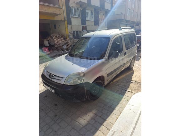Sahibinden Peugeot Partner 1.9 D 2004 Model