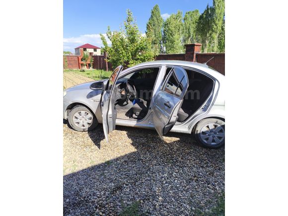 Sahibinden Hyundai Accent Era 1.4 Start 2010 Model