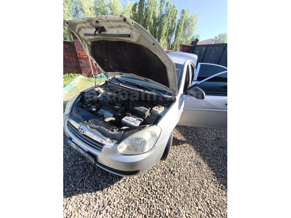 Sahibinden Hyundai Accent Era 1.4 Start 2010 Model