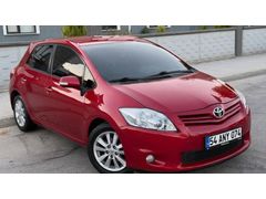 Sahibinden Toyota Auris 1.4 D-4D Comfort Extra 2010 Model