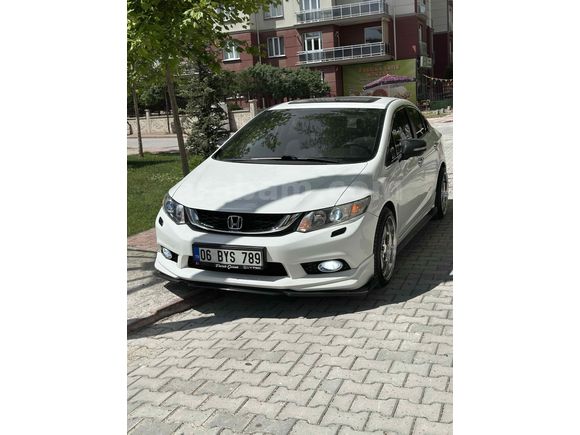 Sahibinden Honda Civic 1.6 Elegance 2013 Model  161.000 km Beyaz