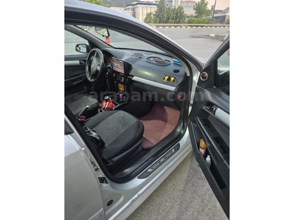 2. Sahibinden Cam Tavanlı 1.6 Twinport