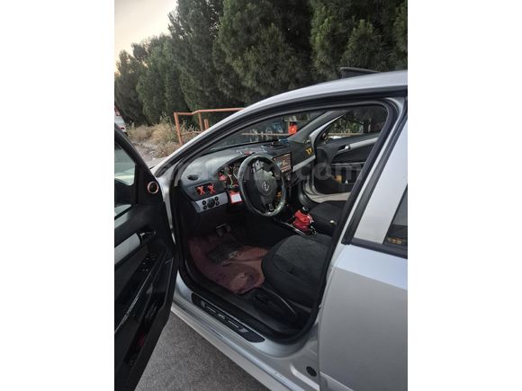 2. Sahibinden Cam Tavanlı 1.6 Twinport