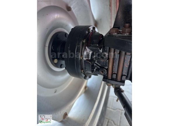 BAYATLI OTOMOTİV 'DEN 2001 MASSEY FERGUSON 266G
