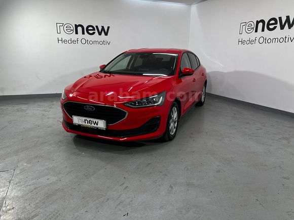 HEDEF RENAULT'DAN 0,99 KREDİ 2024 FOCUS TREND X ECOBLUE %20