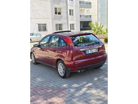 Sahibinden Ford Focus 1.6 Ghia 2001 Model