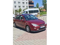 Sahibinden Ford Focus 1.6 Ghia 2001 Model