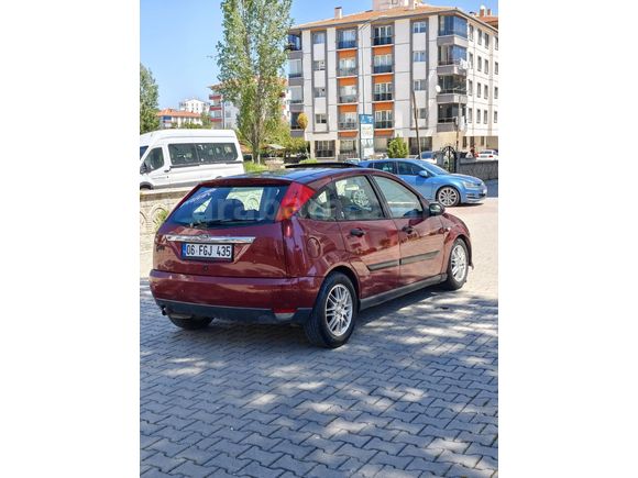 Sahibinden Ford Focus 1.6 Ghia 2001 Model