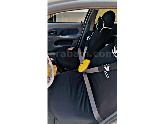 Sahibinden Renault Clio 1.4 RN 2000 Model