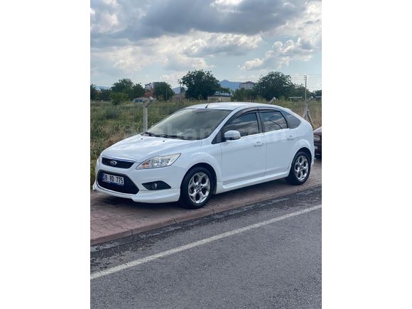 Ford Focus 1.6 TDCi Collection 180.000 Km'de