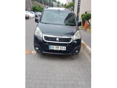Sahibinden Peugeot Partner 1.6 HDI Allure 2016 Model  250.000 km Siyah