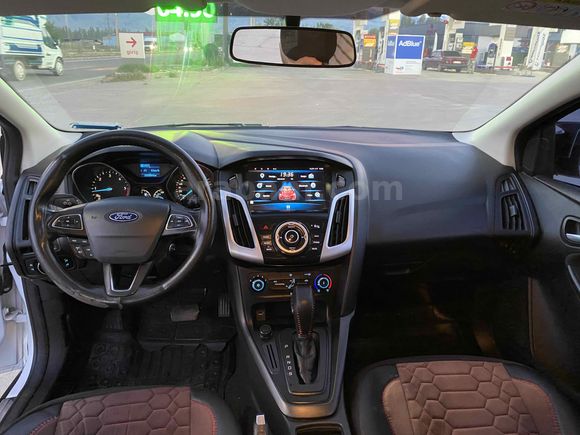 HATASIZ BOYASIZ 2018 MODEL FORD FOCUS