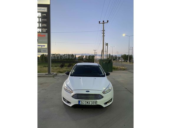 HATASIZ BOYASIZ 2018 MODEL FORD FOCUS