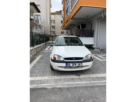 Sahibinden Ford Fiesta 1.25 Flair 2000 Model
