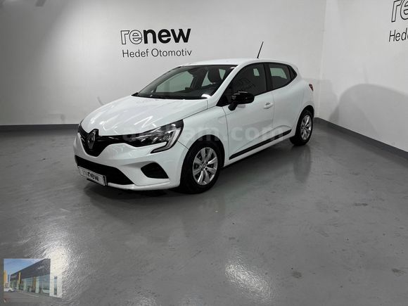 HEDEF RENAULT'DAN 0,99 KREDİ 2023 CLİO JOY XTRONİC %20