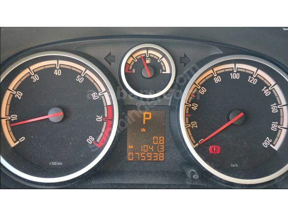 TEMİZLİĞİ VE DİRİLİĞİYLE DİKKAT ÇEKEN OPEL CORSA