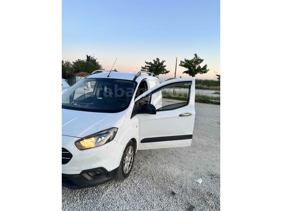 Sahibinden Ford Transit Courier 1.5 TDCi Trend 2019 Model 