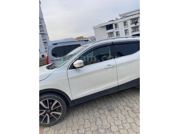 Sahibinden Nissan Qashqai 1.5 dCi Black Edition 2014 Model Samsun