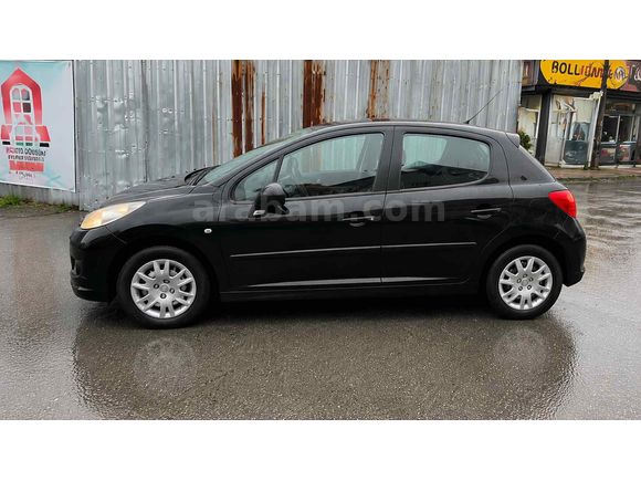 Sahibinden Peugeot 207 1.4 Trendy 2011 Model 