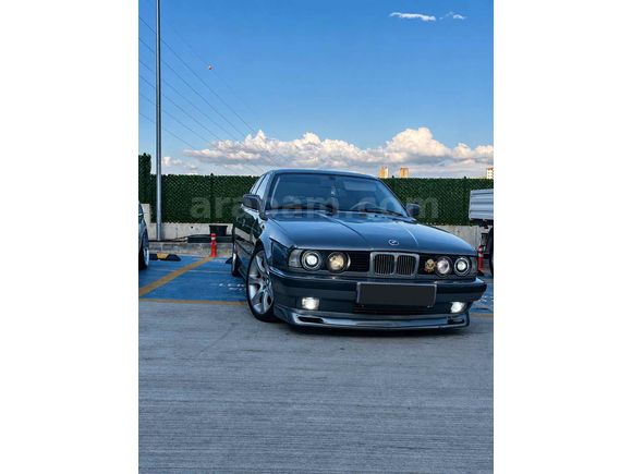 Sahibinden BMW 5 Serisi 520i Standart 1990 Model 