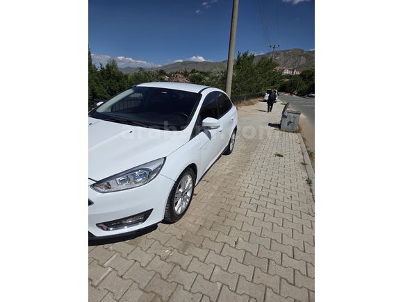 Sahibinden Ford Focus 1.6 TDCi Style 2015 Model
