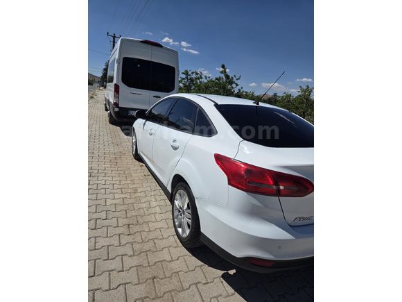 Sahibinden Ford Focus 1.6 TDCi Style 2015 Model