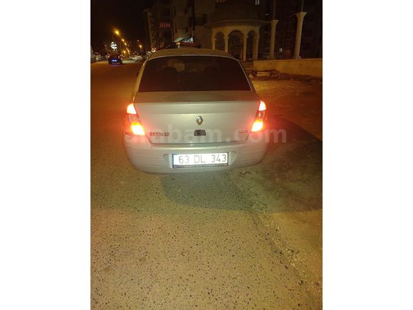 Sahibinden Renault Clio 1.4 Expression 2002 Model  304.000 km Gri