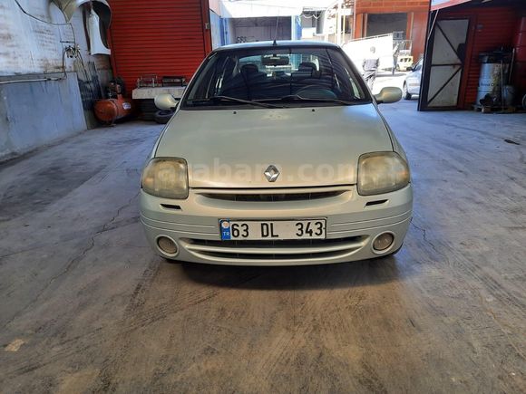 Sahibinden Renault Clio 1.4 Expression 2002 Model  304.000 km Gri