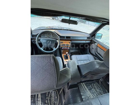 Sahibinden Mercedes - Benz E 200 1995 Model 