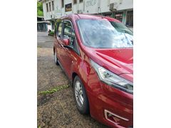 Sahibinden Ford Tourneo Connect 1.5 EcoBlue Titanium 2020 Model