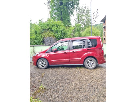 Sahibinden Ford Tourneo Connect 1.5 EcoBlue Titanium 2020 Mode otomatik l
