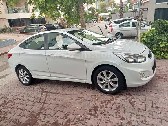Sahibinden Hyundai Accent Blue 1.6 CRDI Mode Plus 2018 Model