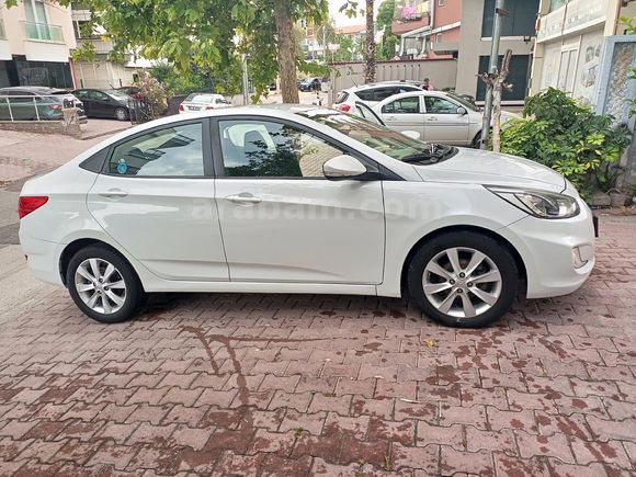 Sahibinden Hyundai Accent Blue 1.6 CRDI Mode Plus 2018 Model