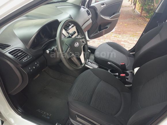 Sahibinden Hyundai Accent Blue 1.6 CRDI Mode Plus 2018 Model