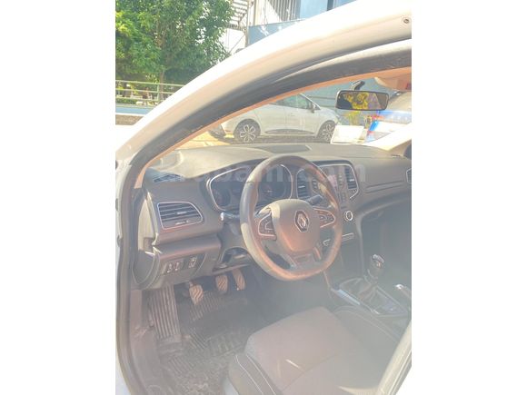 Sahibinden Renault Megane 1.3 TCe Joy 2020 Model