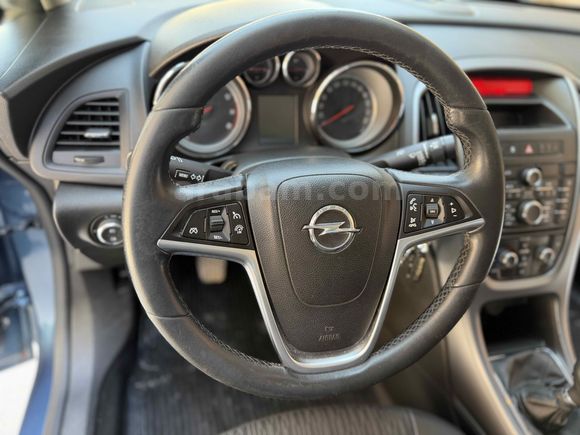 Galeriden Opel Astra 1.6 Edition Plus 2016 Model Isparta
