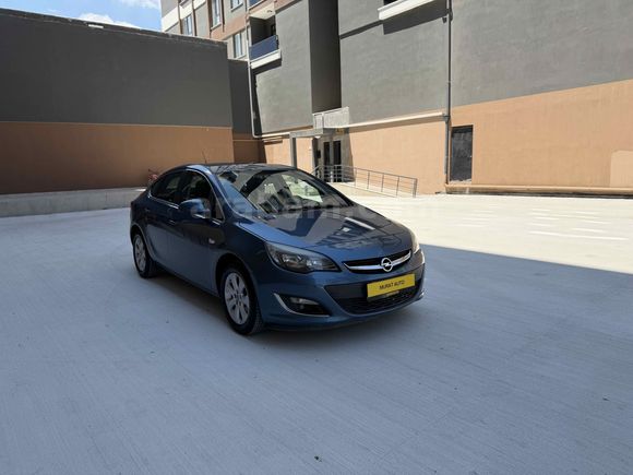 Galeriden Opel Astra 1.6 Edition Plus 2016 Model Isparta