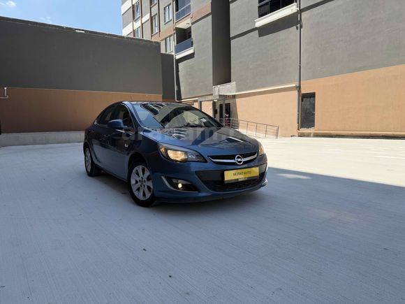 Galeriden Opel Astra 1.6 Edition Plus 2016 Model Isparta
