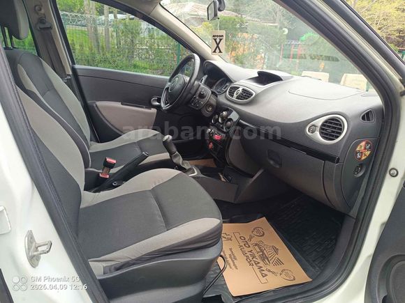 Sahibinden Renault Clio 1.5 dCi Expression 2011 Model  240.000 km Beyaz