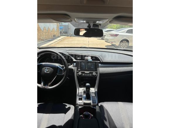 Honda Civic 1.6i VTEC Eco Elegance 2020 Model