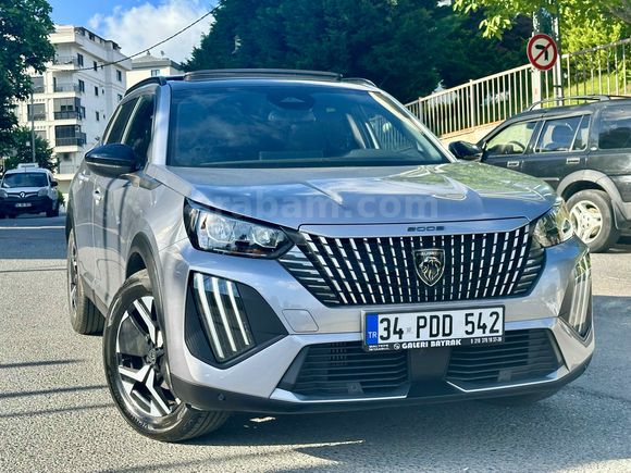 GALERİ BAYRAK 6.200KM CAM TVN-SUNROOF-KAMERA-LED XENON