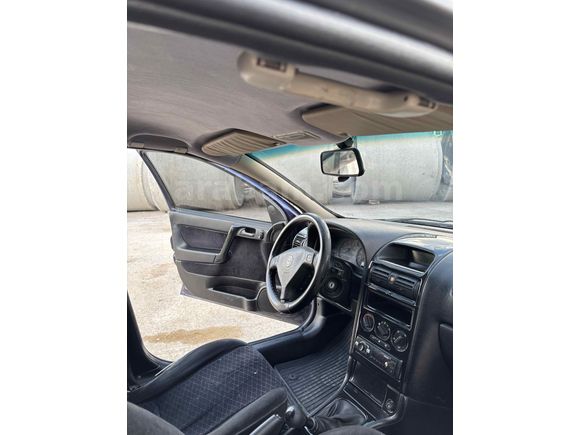 ACİL TEMİZ OPEL ASTRA   CD  TAKAS OLUR 