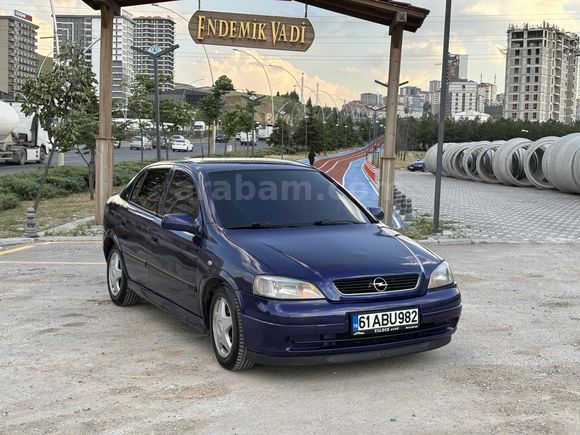 ACİL TEMİZ OPEL ASTRA   CD  TAKAS OLUR 
